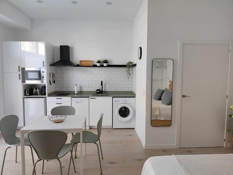 Loft Nuevo Cerca De Ruzafa Apartment Valencia Bagian luar foto
